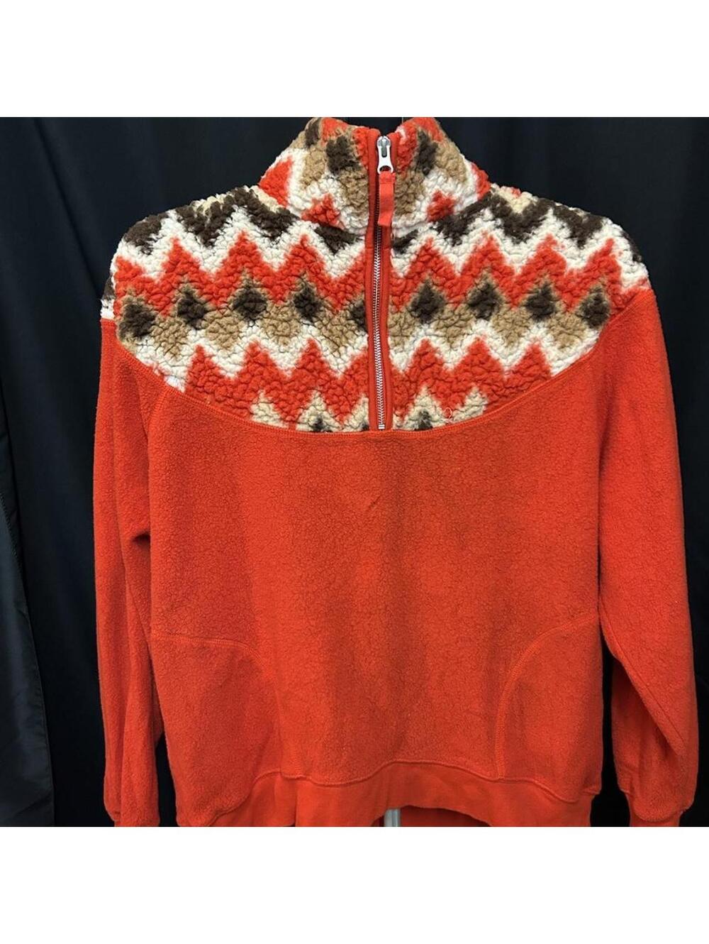 Aerie Women's Orange and Red Sweatshirt